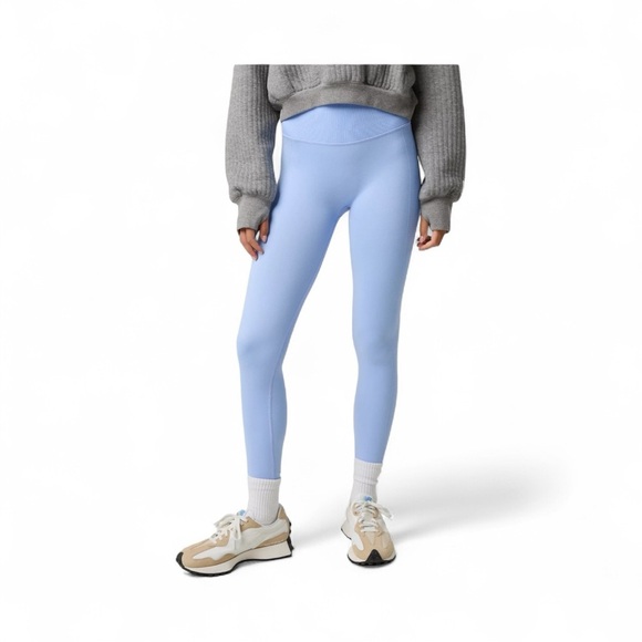 Aerie Offline Sky Blue Leggings - Picture 2 of 15